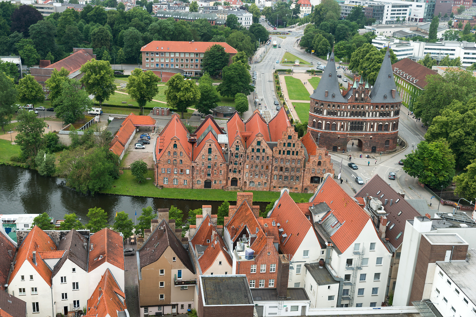 Blick vom Turm der Petrikirche auf das alte Lübeck